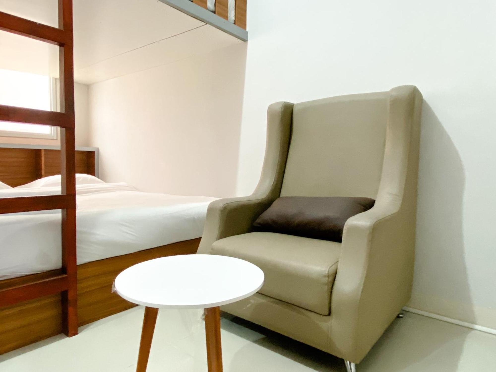 Minimalist And Homey At Transpark Juanda Timur By Travelio Apartemen *