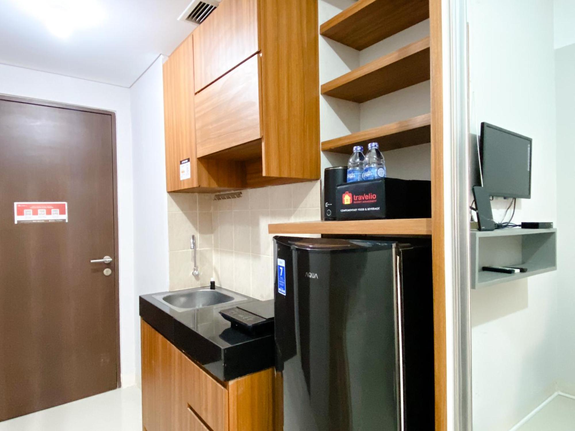 Minimalist And Homey At Transpark Juanda Timur By Travelio *